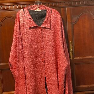 Woman’s vintage Pink/Black reversible Textured long sleeve 4X Shirt